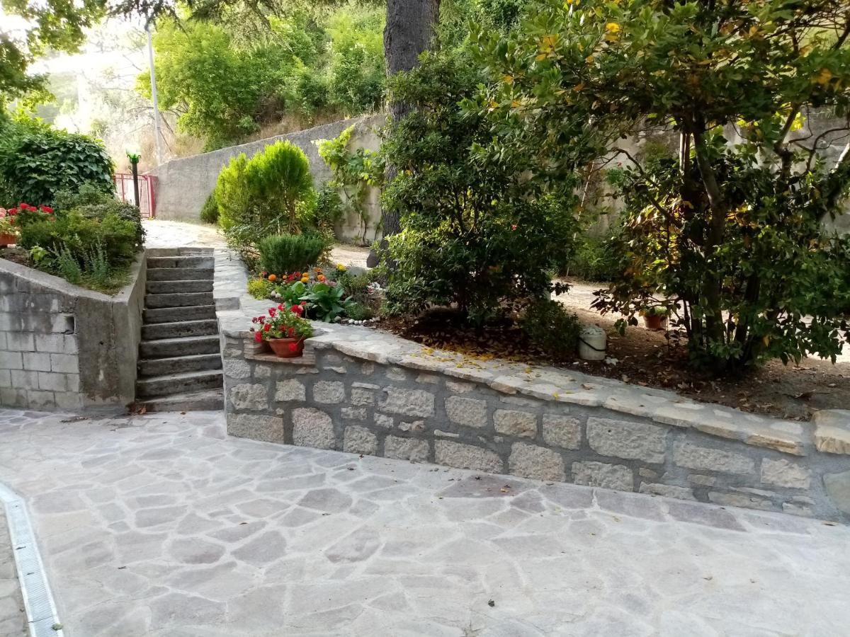 Casa Vacanza Giardino Guardiabruna Exterior photo